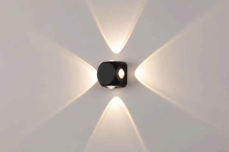 Arandela Preta Foco 4 X 1w Led